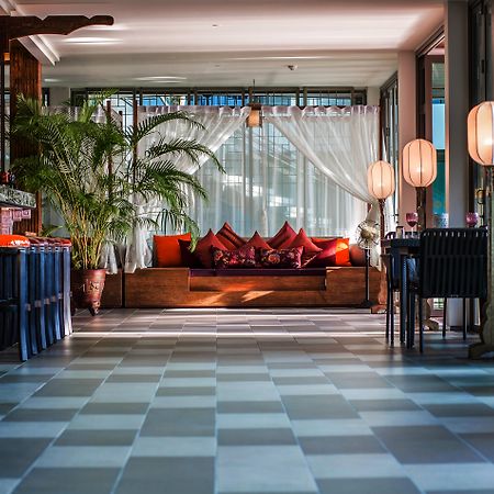 Fusion Suites Phuket Patong Esterno foto The lobby of the hotel